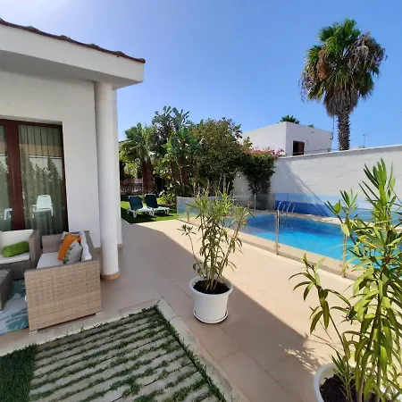 Luxury Ocean View 100m From The Beach And Pool !!! *